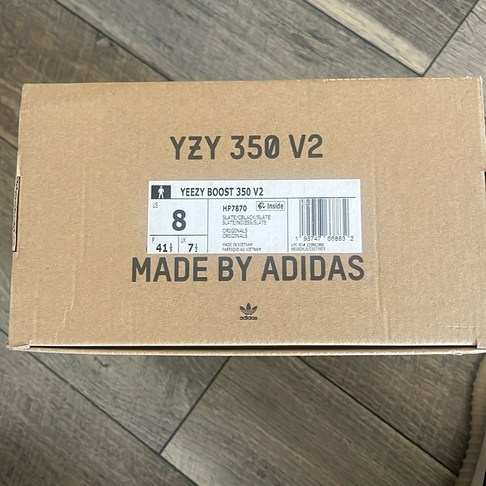 Yeezy Boost 350 V2